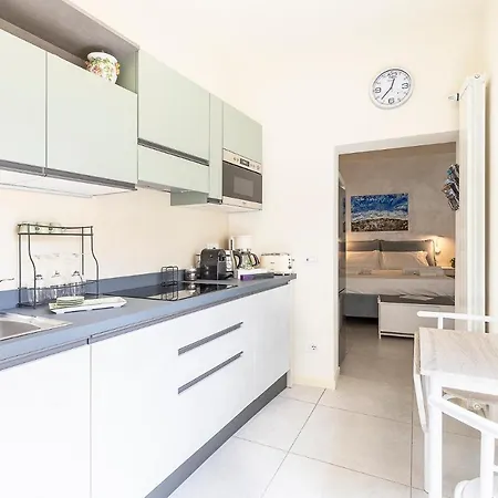 Apartment Tra Maggiore E Dorta Acqua